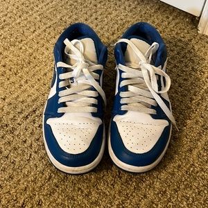 Air Jordan Blue Lows size 9